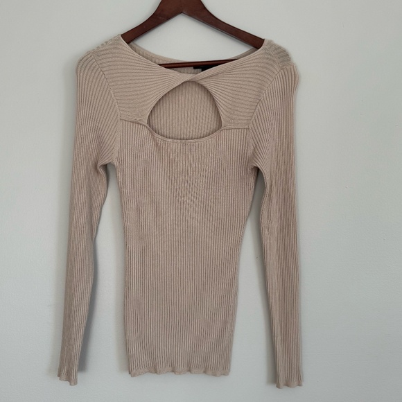 RW&Co Rib Knit Top Keyhole Neckline - Picture 1 of 6